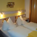 Κατάλυμα σε φάρμα Rossingerhof *