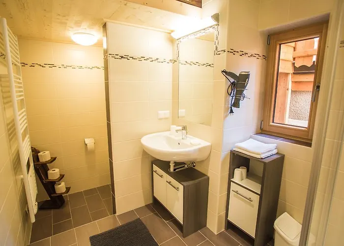 Rossingerhof Farm stay *